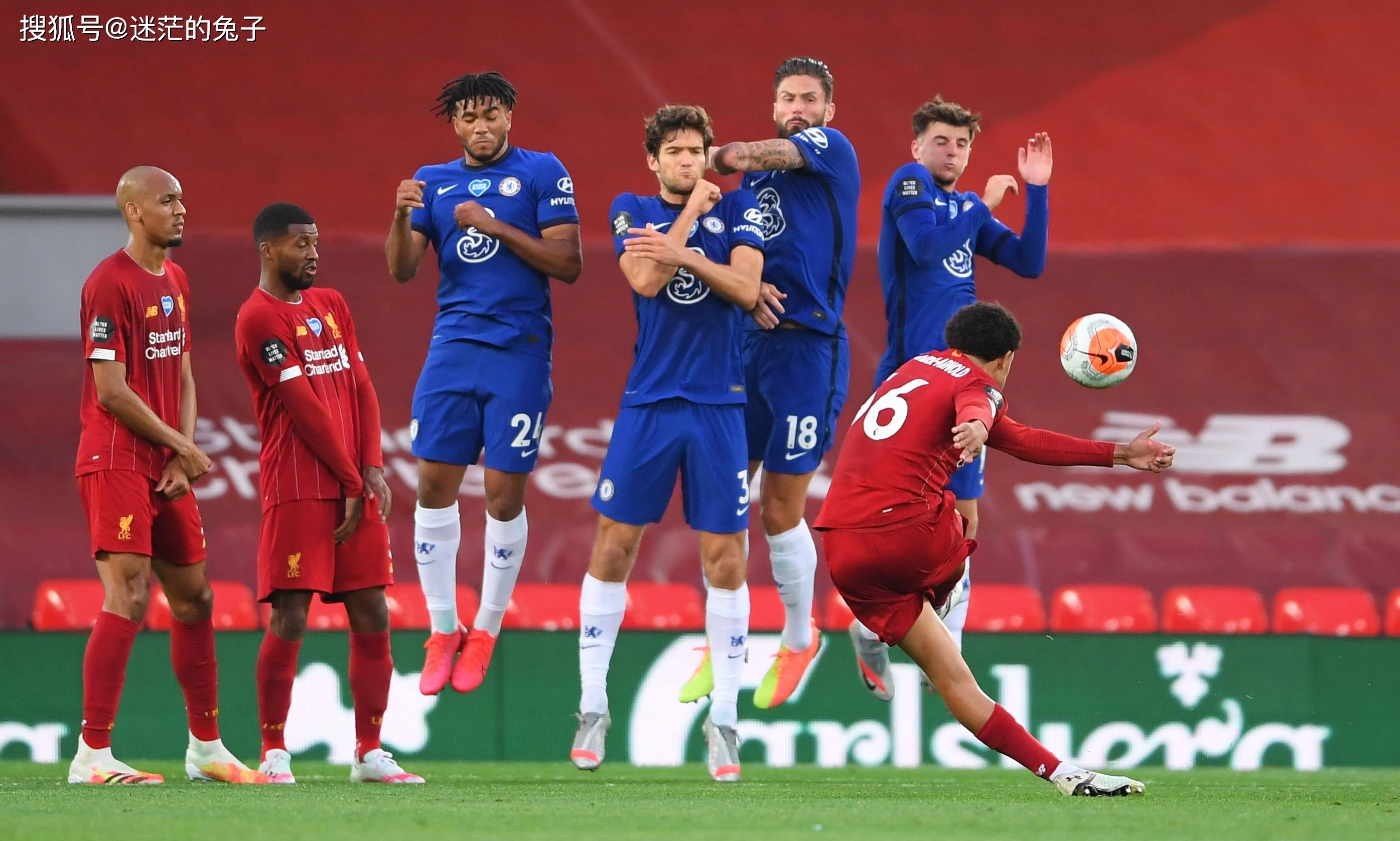 焦点大战：足球上演巅峰碰撞