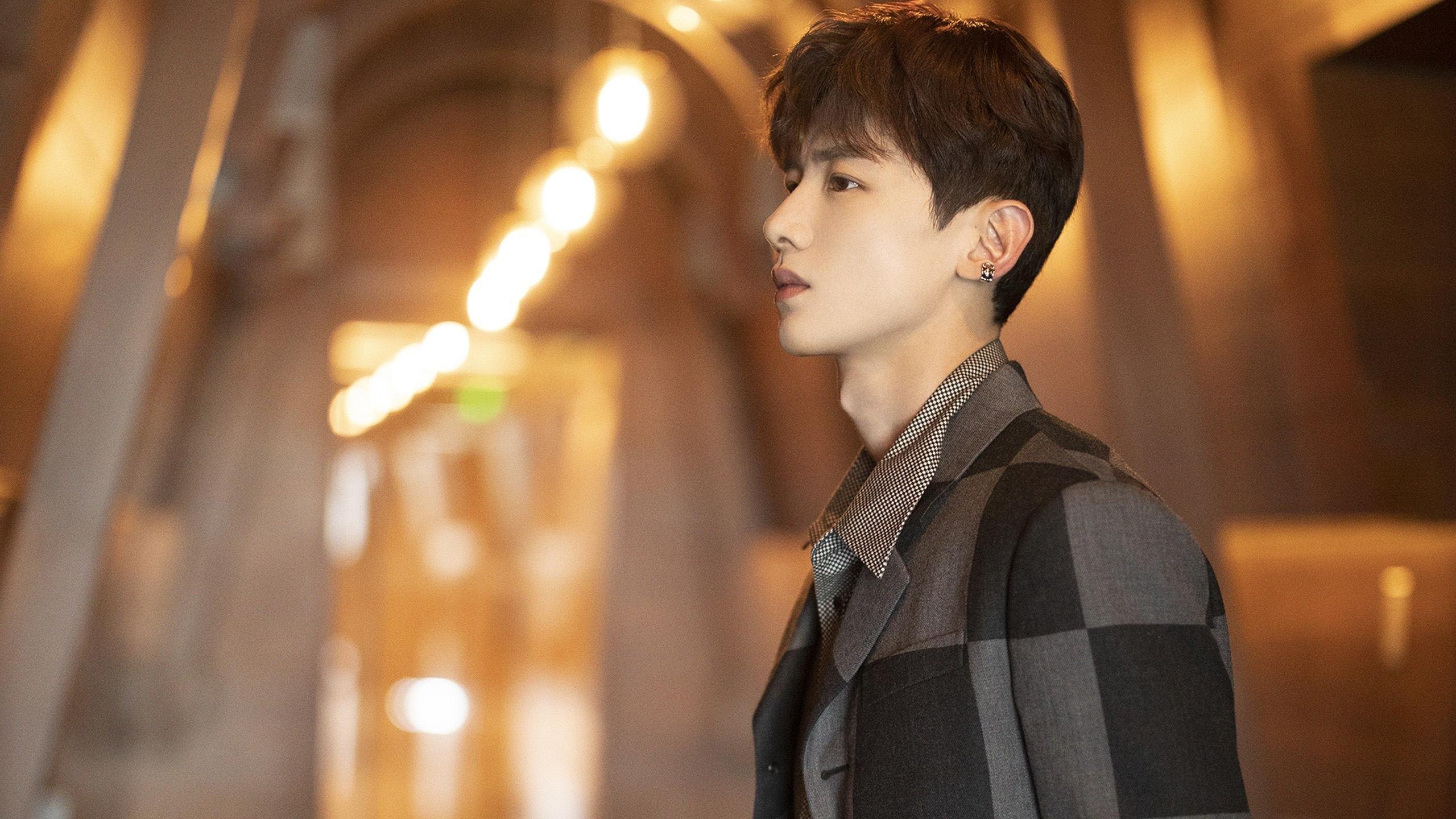 跨越太平洋的篮球对话，浙江队友谊赛憾负篮网，伦纳德客场征服全场无争议