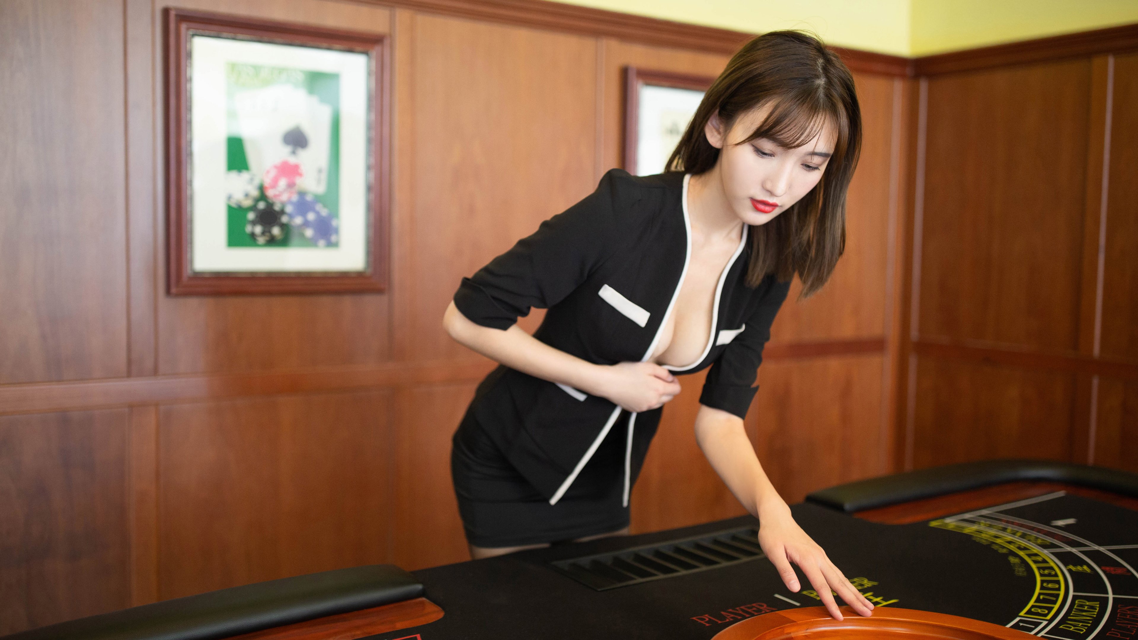 最后补时日本武道家一击制胜,阿森纳争冠路上惊遇神秘武道足球