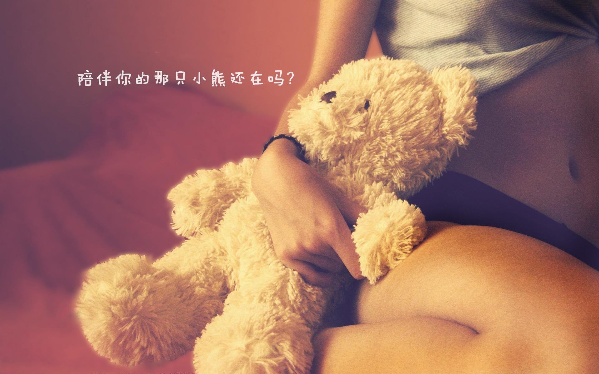 绿金雄狮对阵红白豪门,罗德里戈在家乡父老前献上沉默的致敬