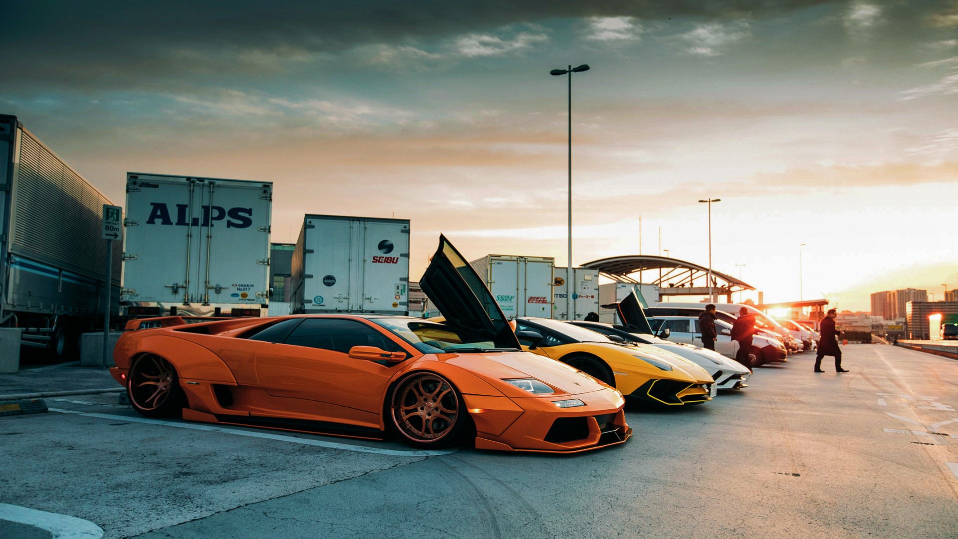 当劳塔罗的赛车碾过安哥拉球门，一场超现实主义的胜利拼图